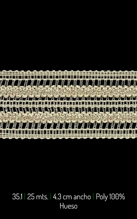 LACE DECORATION RAISED (35.10)